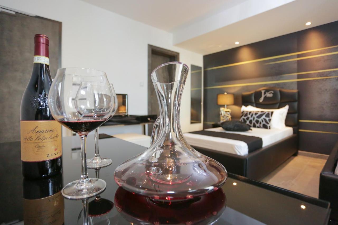 J'Me Boutique Hotel - Adults Only St. Julian's Exteriör bild