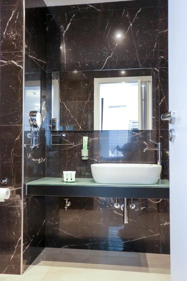 J'Me Boutique Hotel - Adults Only St. Julian's Exteriör bild