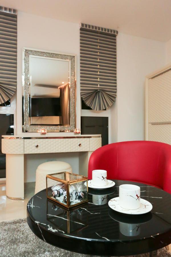 J'Me Boutique Hotel - Adults Only St. Julian's Exteriör bild