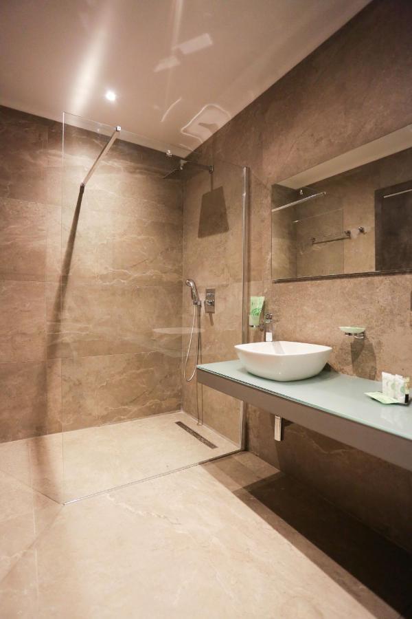 J'Me Boutique Hotel - Adults Only St. Julian's Exteriör bild