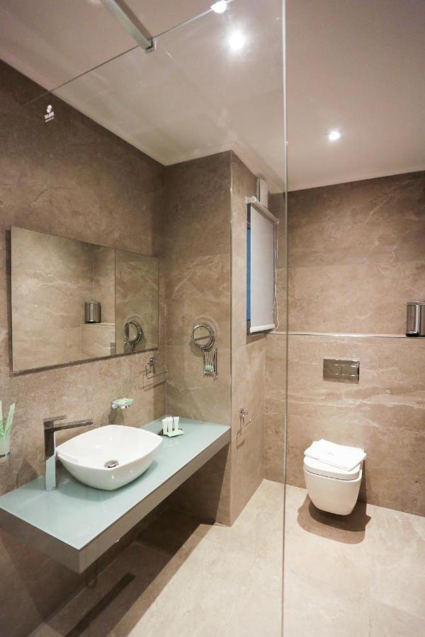 J'Me Boutique Hotel - Adults Only St. Julian's Exteriör bild