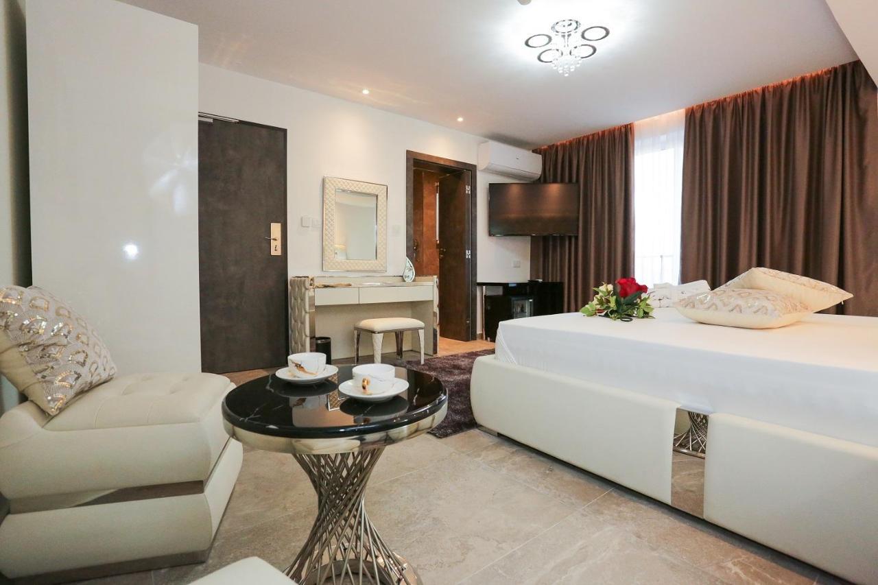 J'Me Boutique Hotel - Adults Only St. Julian's Exteriör bild